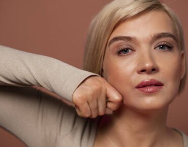 Odos senėjimas. Kas iš tiesų lemia raukšlių atsiradimą? 8 Odos senėjimas